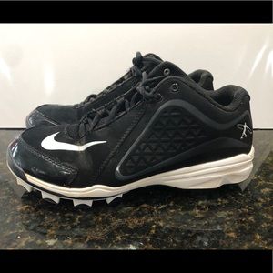 Boys Nike baseball cleats